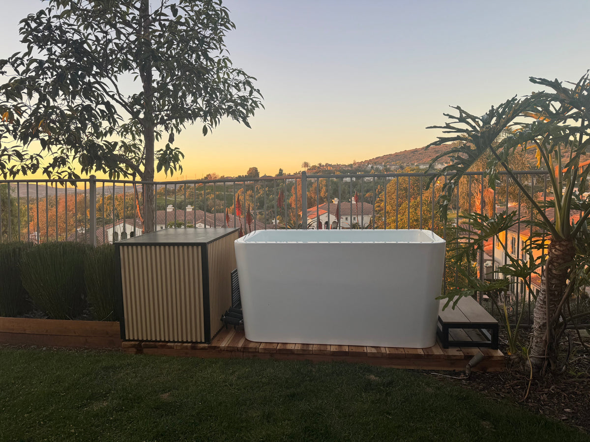 RevX Acrylic X Tub Cold Plunge