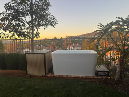 RevX Acrylic X Tub Cold Plunge