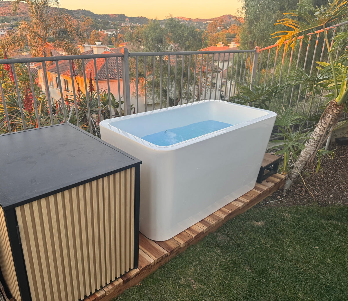 RevX Acrylic X Tub Cold Plunge